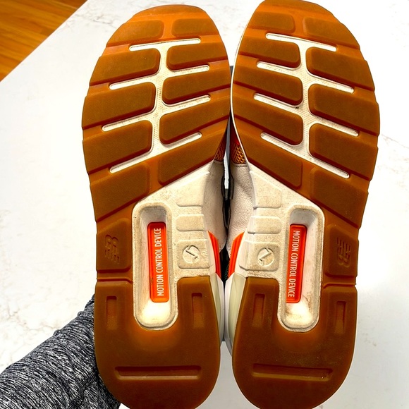 New Balance Shoes - Men’s 11.5 - Picture 9 of 9